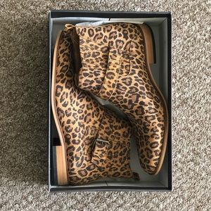 Leather top man shoes